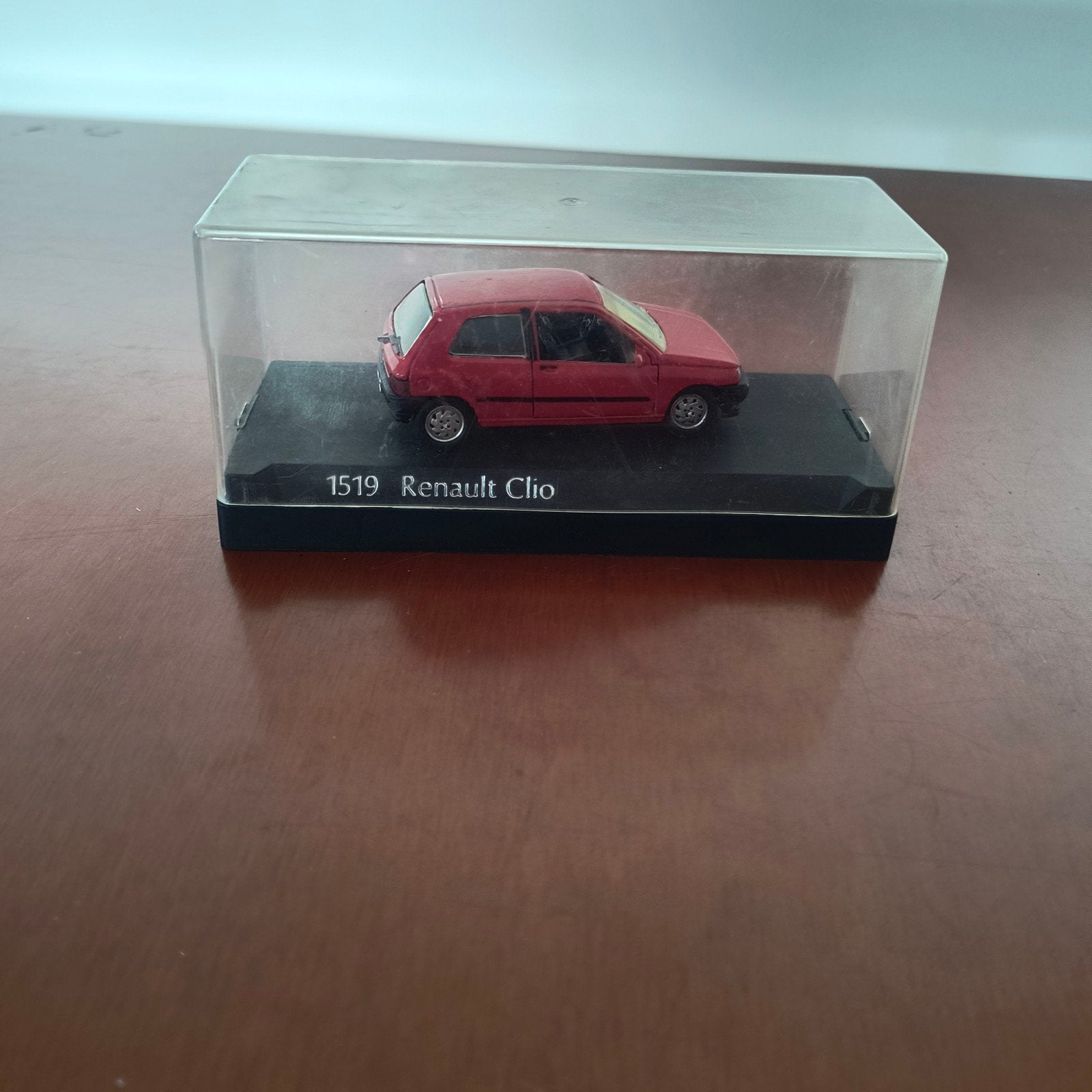 Renault Clio 1519, Ophalen of Verzenden