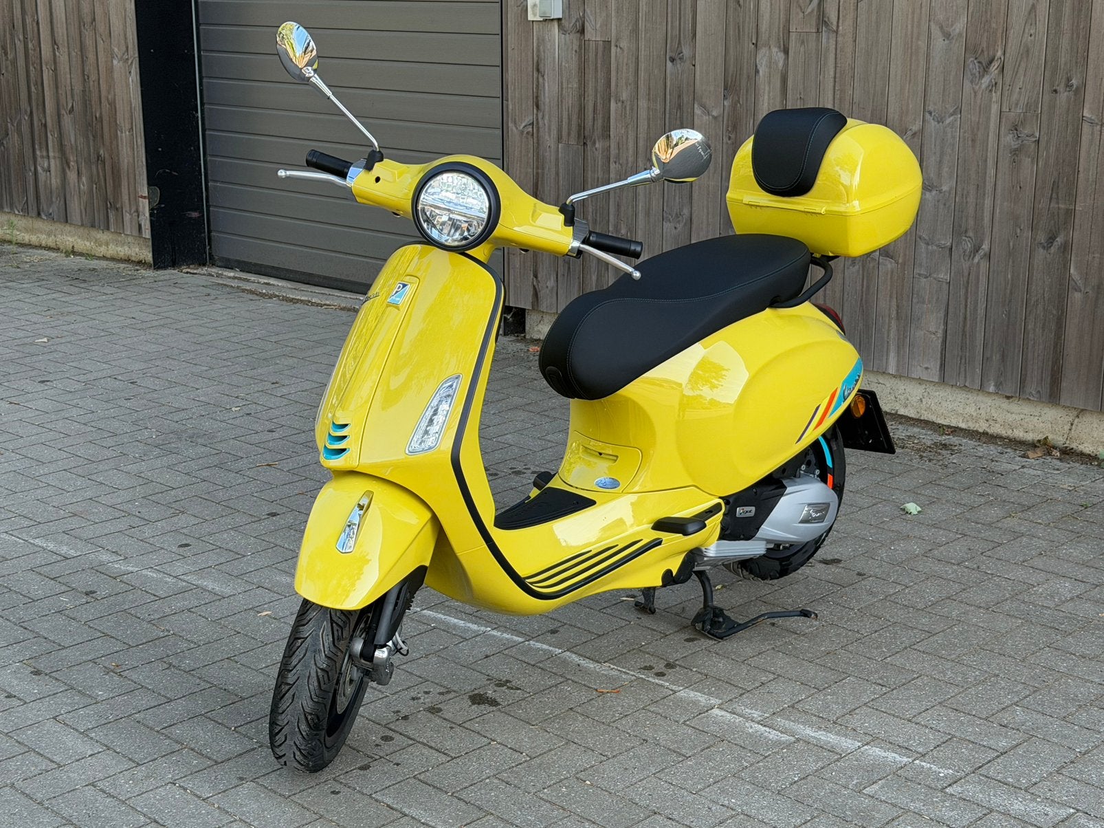 Vespa primavera 125 S, Fietsen en Brommers, Snorfietsen en Snorscooters, Ophalen of Verzenden, Zo goed als nieuw, Benzine, Vespa