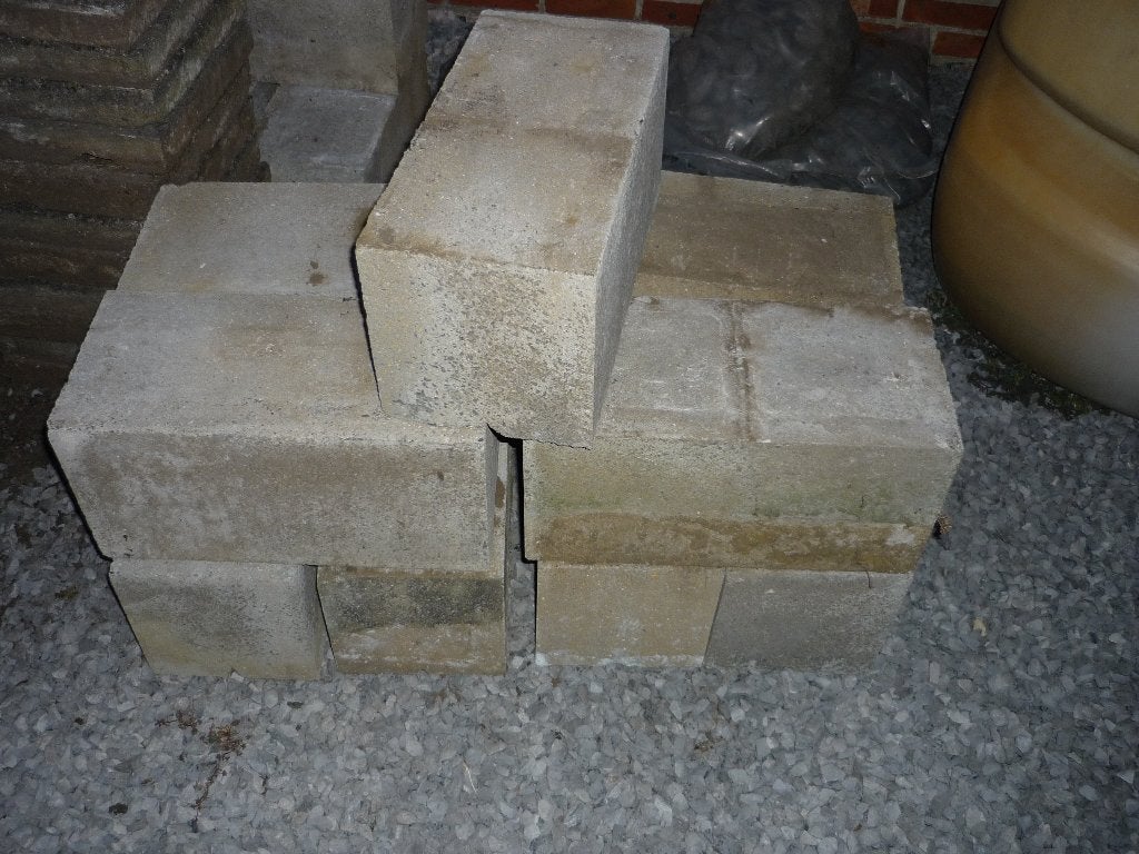betonblokken, Doe-het-zelf en Bouw, Metselstenen, Ophalen, Zo goed als nieuw