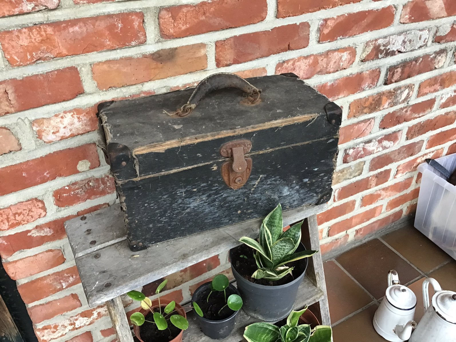 Oud houten kistje koffertje, Huis en Inrichting, Woonaccessoires | Kisten, Ophalen of Verzenden, Gebruikt