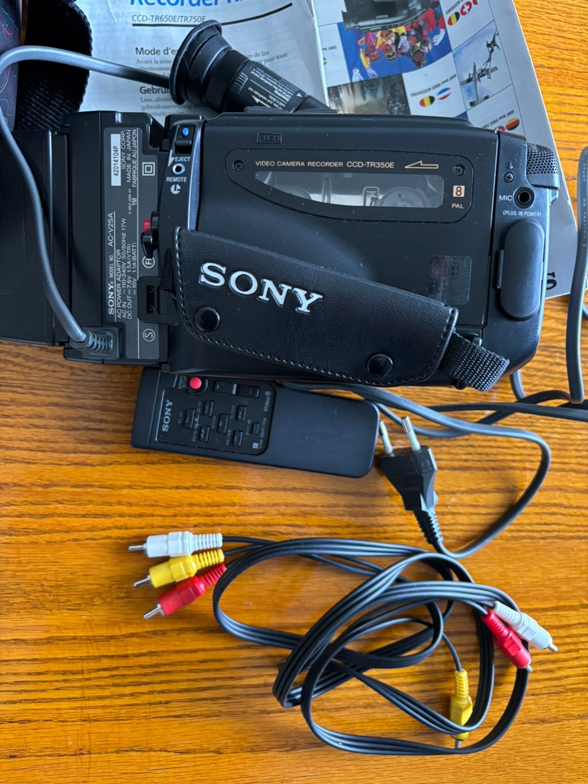 Videocamera video 8, Ophalen of Verzenden, Zo goed als nieuw, Sony