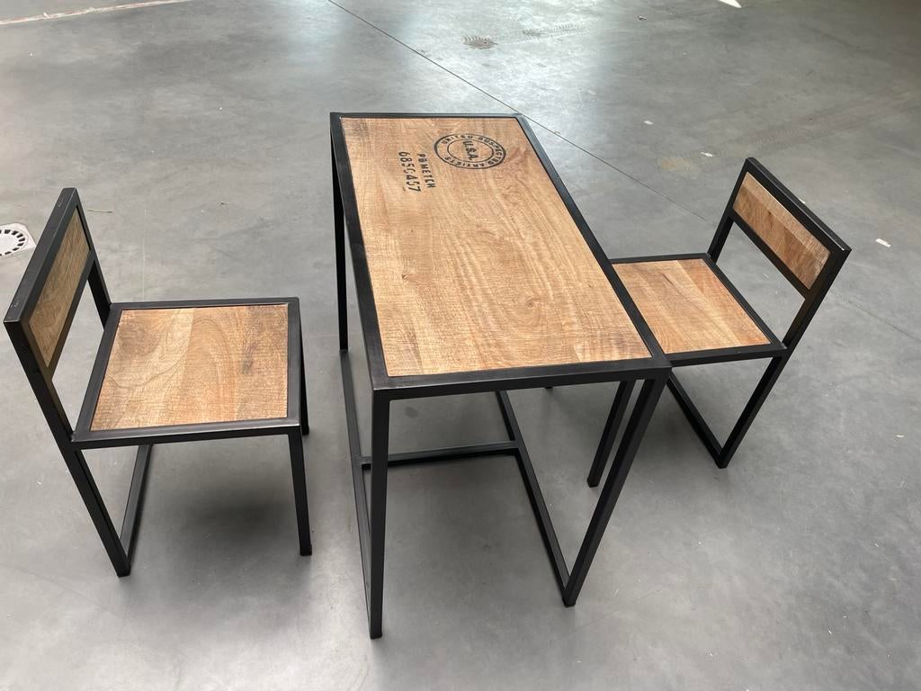 blikvanger -  industrieel keukentafeltje met 2 stoelen, Ophalen, Gebruikt