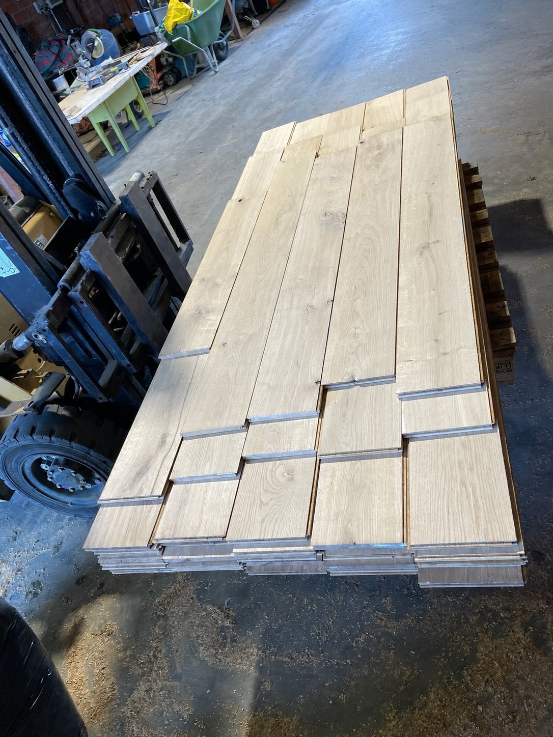 Oud massief eiken Franse parket 21m2, 19cm breed, Ophalen, Zo goed als nieuw, Hout, Parket