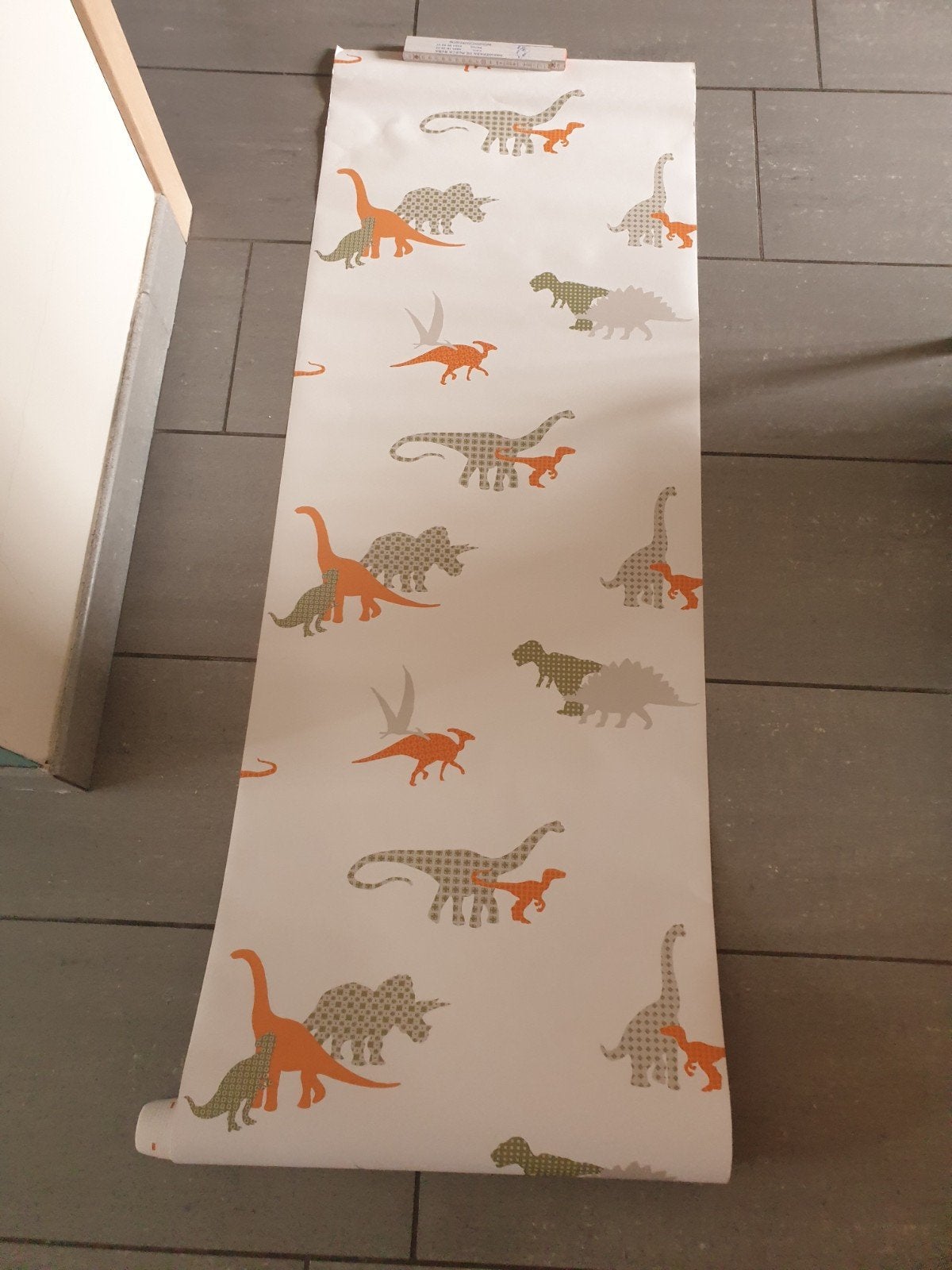 Behangpapier dino's 5 meter, Enfants & Bébés, Chambre d'enfant | Aménagement & Décoration, Enlèvement