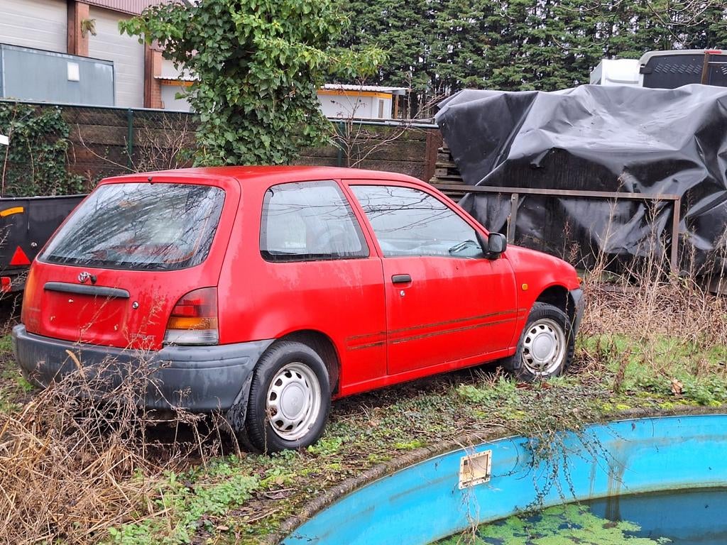 Toyota Starlet P9 onderdelen, Auto's, Starlet, Handgeschakeld, Particulier, Te koop