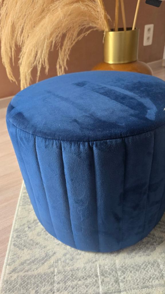 Poef blauw, Ophalen