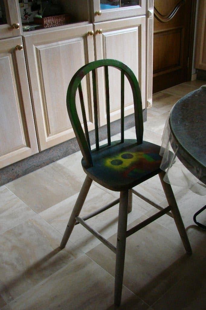 houten kinder bijzet stoeltje, Kinderen en Baby's, Ophalen, Gebruikt, Overige typen, Aanschuifbaar
