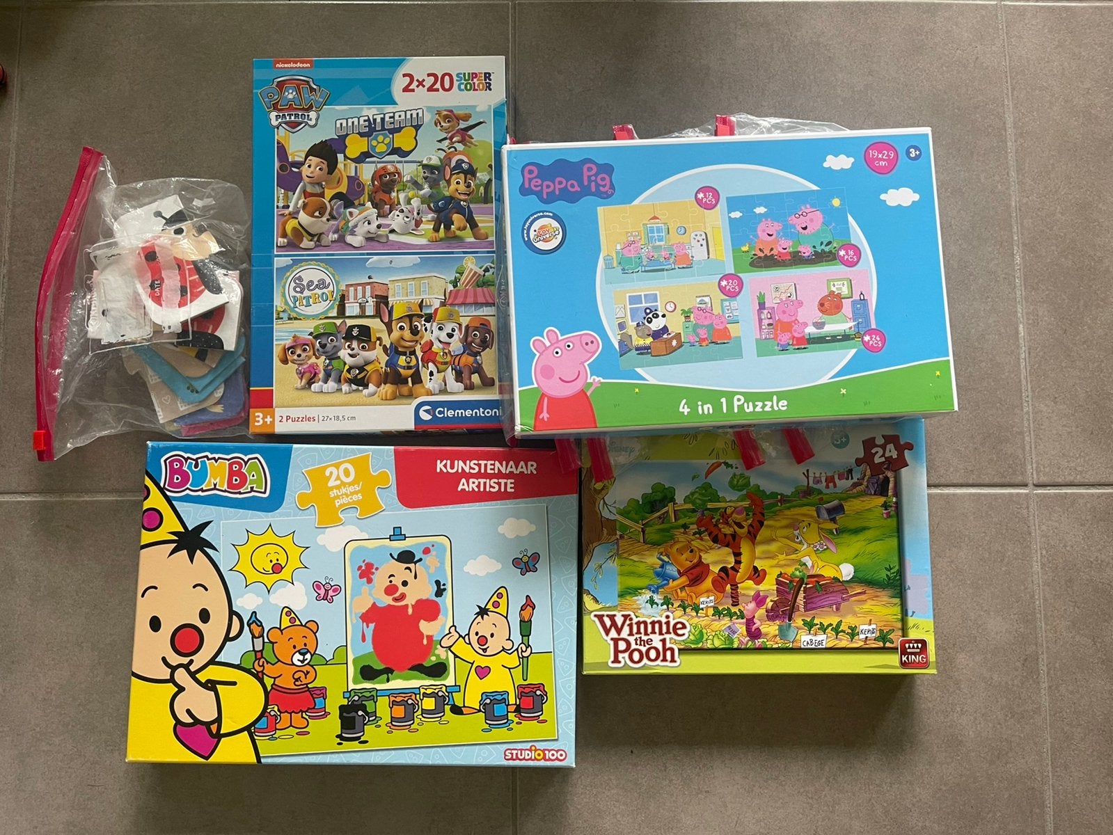 Pakket kinderpuzzels Bumba Peppa Pig Paw Patrol Winnie Poeh, Kinderen en Baby's, Ophalen, Zo goed als nieuw