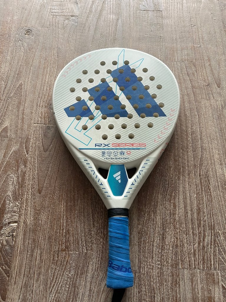 Padel rackets en tas, Sport en Fitness, Ophalen, Zo goed als nieuw, Padelracket
