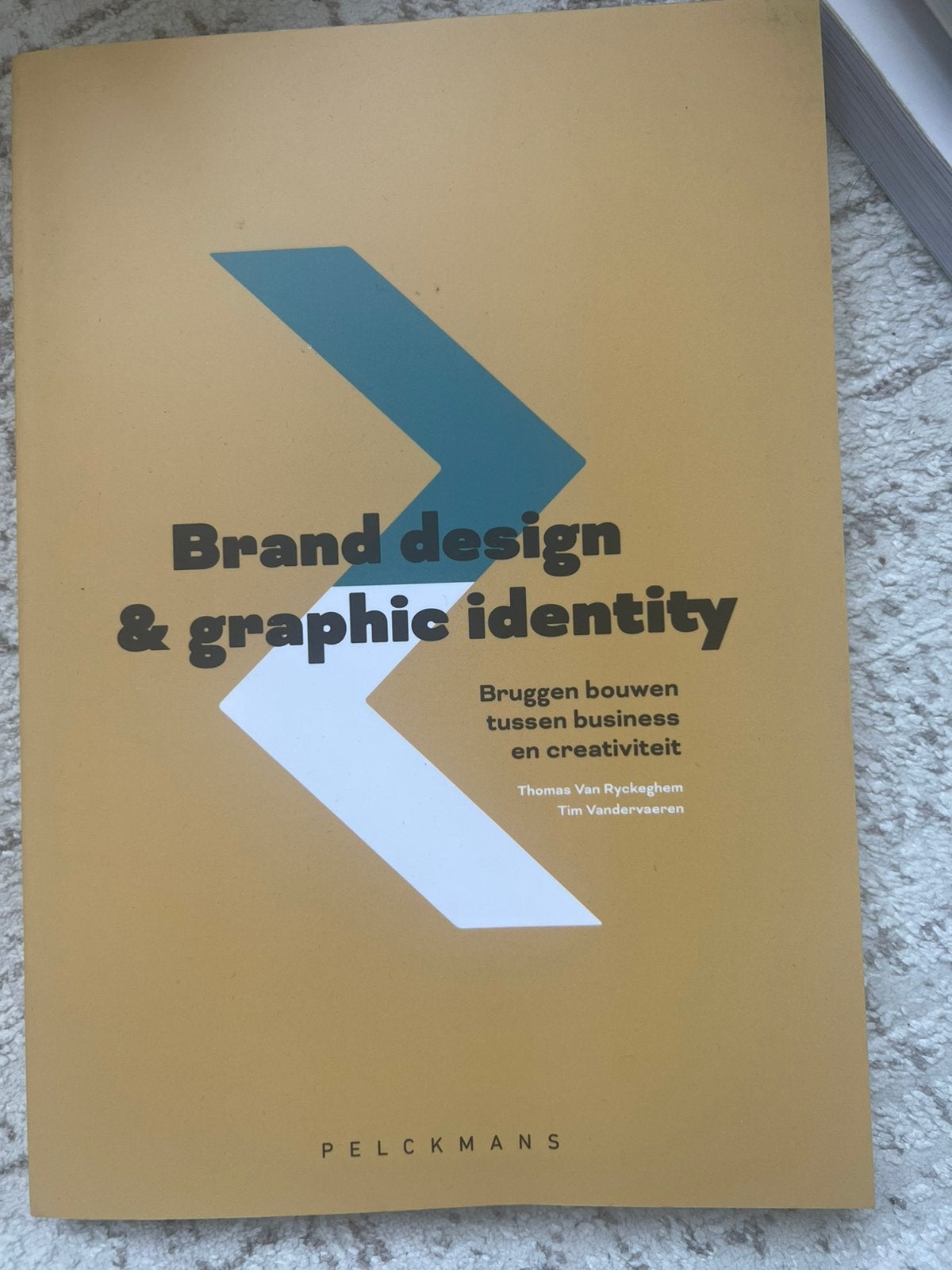 Graphic design ucll, Ophalen, Zo goed als nieuw