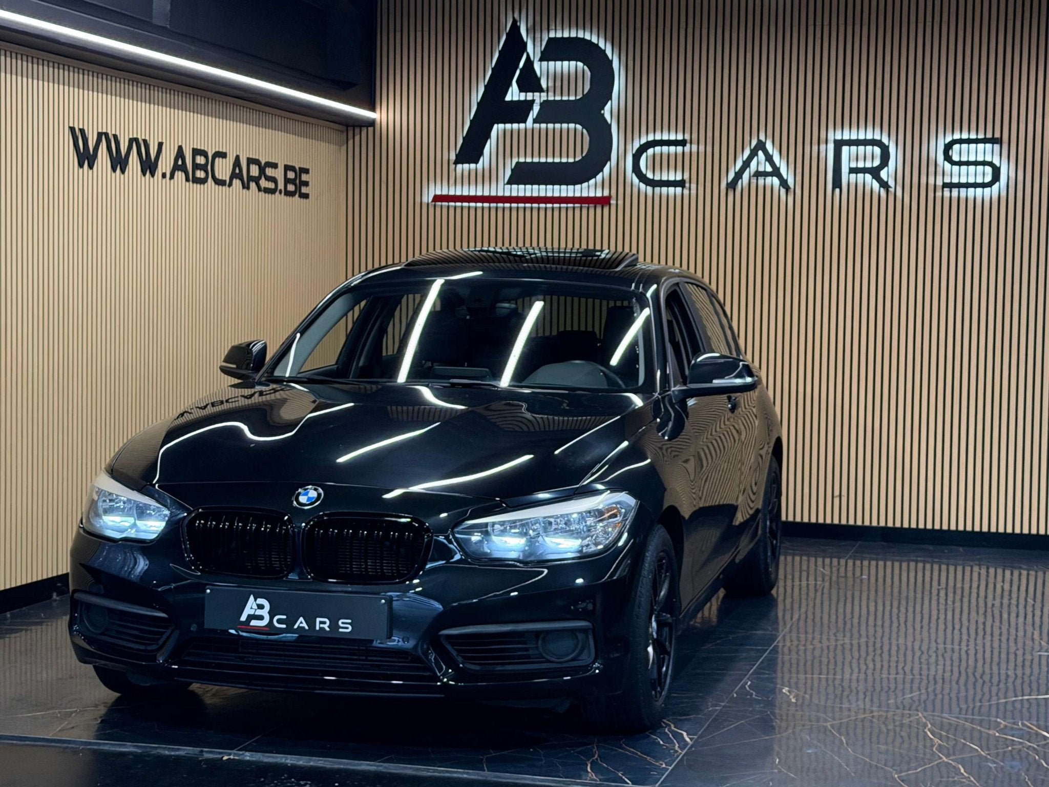 BMW 1 Serie 120 I SPORT * GARANTIE 12 MOIS * (bj 2016), Auto's, 1 Reeks, Gebruikt, 4 cilinders, Bedrijf