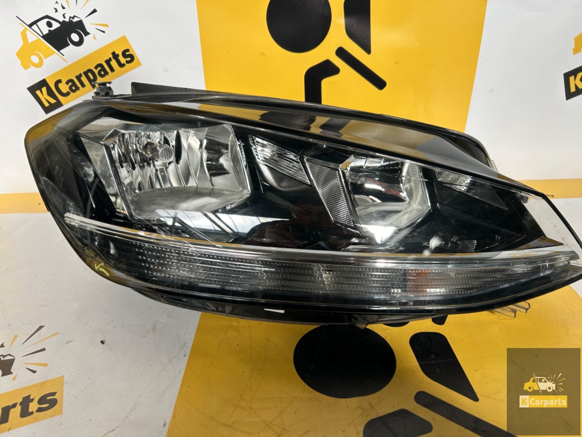 Phare halog ne LED VW Golf 7 Facelift droit 5G1941006D, Volkswagen, Volkswagen AG, Vw@volkswagen.de, Utilisé