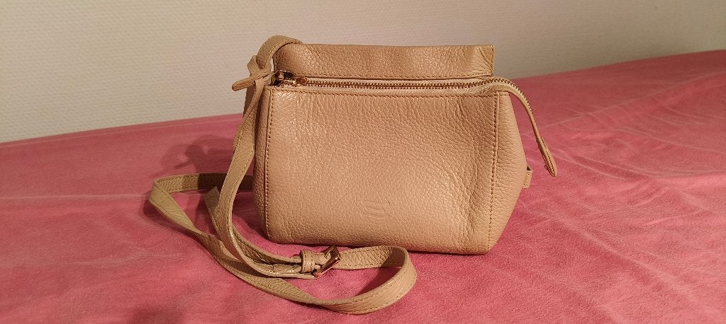 handtas, Ophalen of Verzenden, Zo goed als nieuw, Beige, Handtas