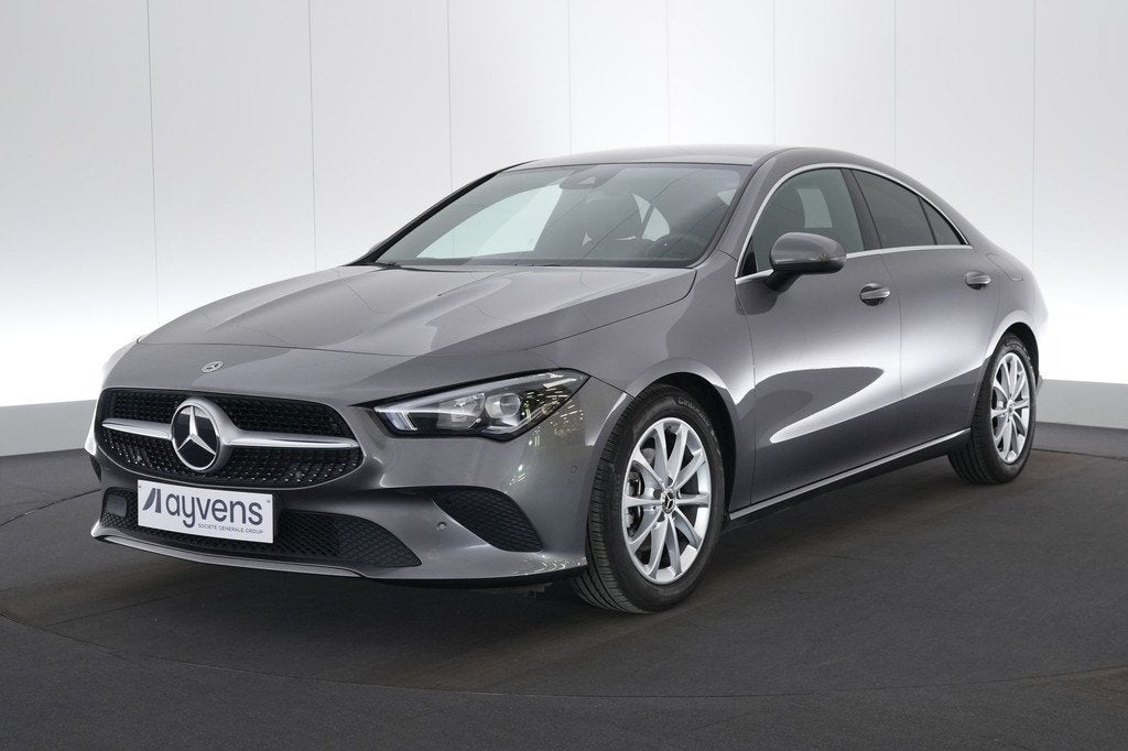 (2CQX422) MERCEDES-BENZ CLA, Stof, Gebruikt, Euro 6, 136 pk