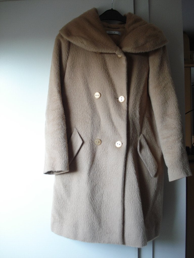 AMaNIA M. winterjas, dames. mt 40, Kleding | Dames, Jassen | Winter, Ophalen of Verzenden, Gedragen, Maat 38/40 (M), Beige