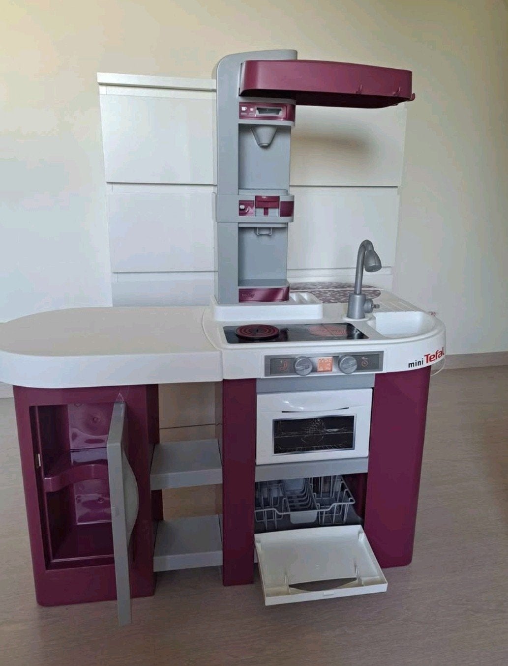Speelgoedkeuken, Ophalen