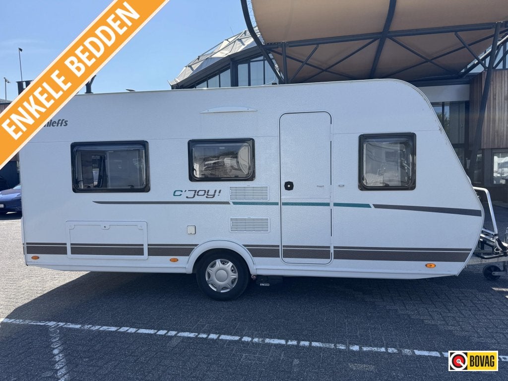 Dethleffs C'Joy 460 LE 2021 Mover,Tent,Luifel!, 2 aparte bedden, Treinzit, Kachel, Dethleffs