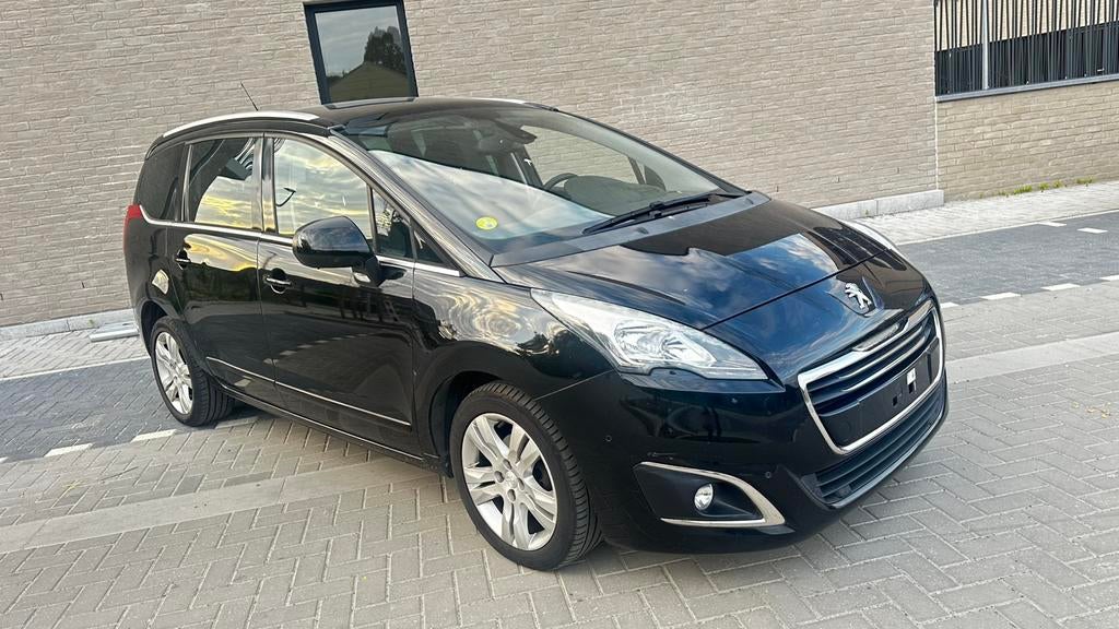 Peugeot 5008*1er Main1.6HDi* 150.000km*84Kw*2015*Euro5B*5P*, Euro 5, Entreprise, Boîte manuelle, Entretenue par le concessionnaire