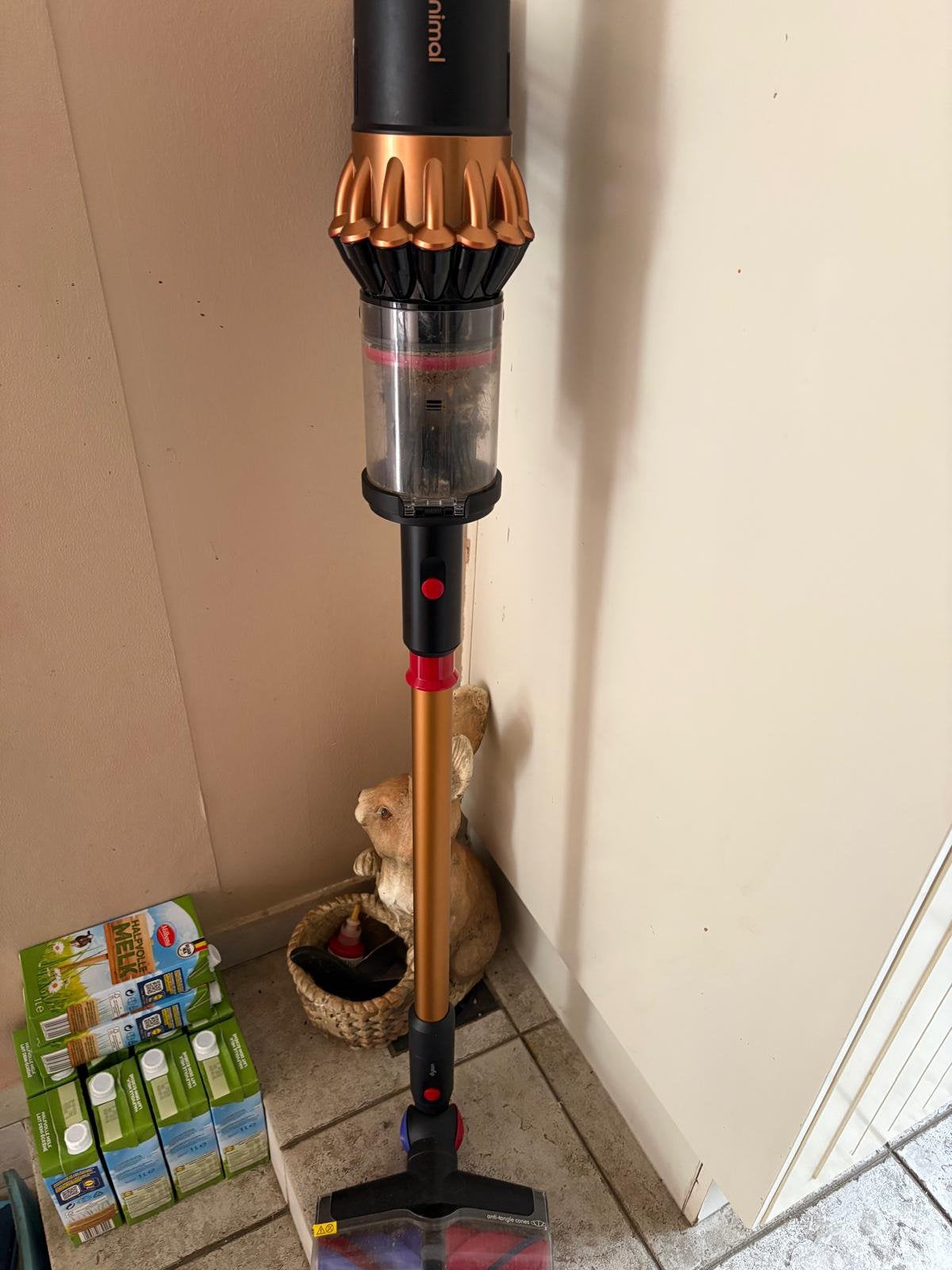 Dyson V15 Detect Animal — Comme neuf, Electroménager, Aspirateurs, Aspirateur balai, Comme neuf, Enlèvement, Dyson