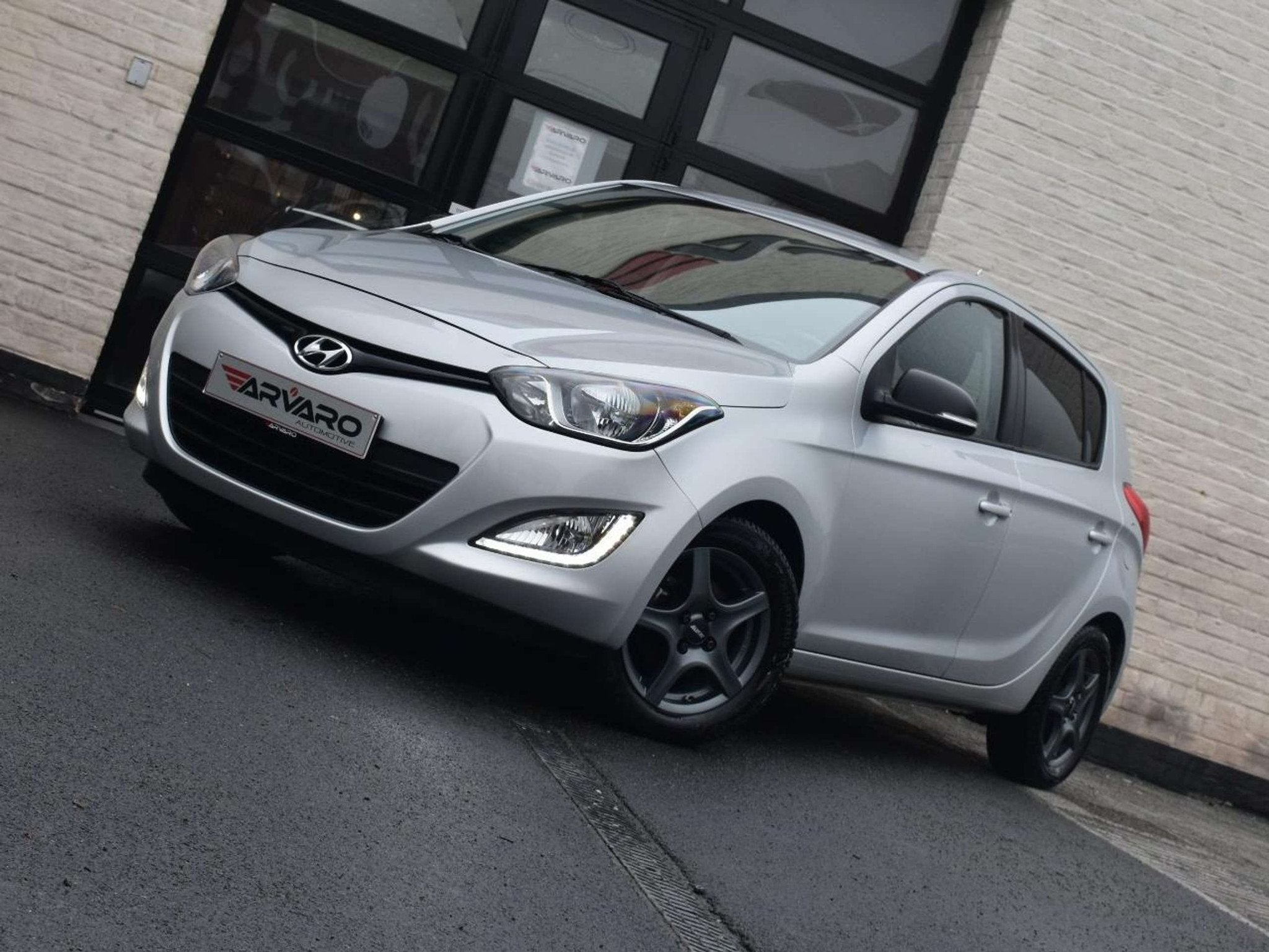 Hyundai i20 1.2i Go! / Cruise / Airco / Carplay / Garantie, Auto's, Voorwielaandrijving, Euro 5, Stof, Gebruikt
