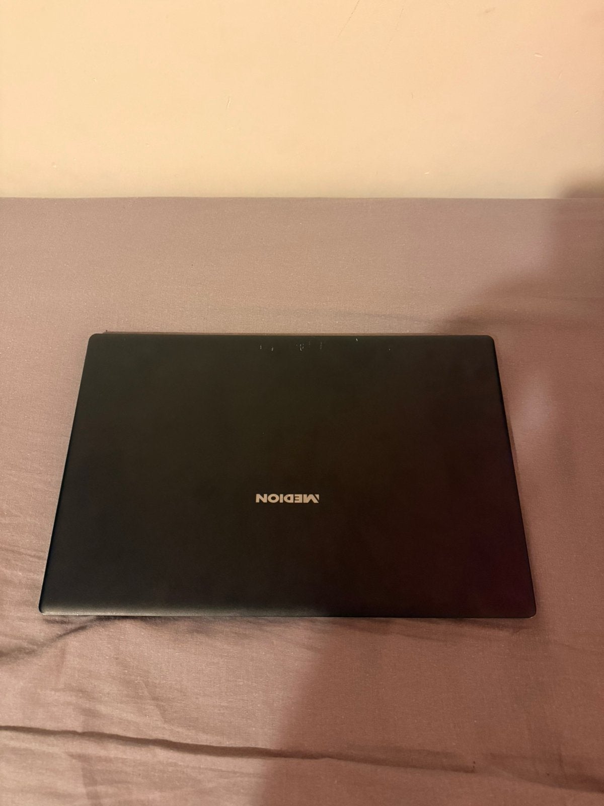 Medion laptop, Computers en Software, Ophalen, Zo goed als nieuw