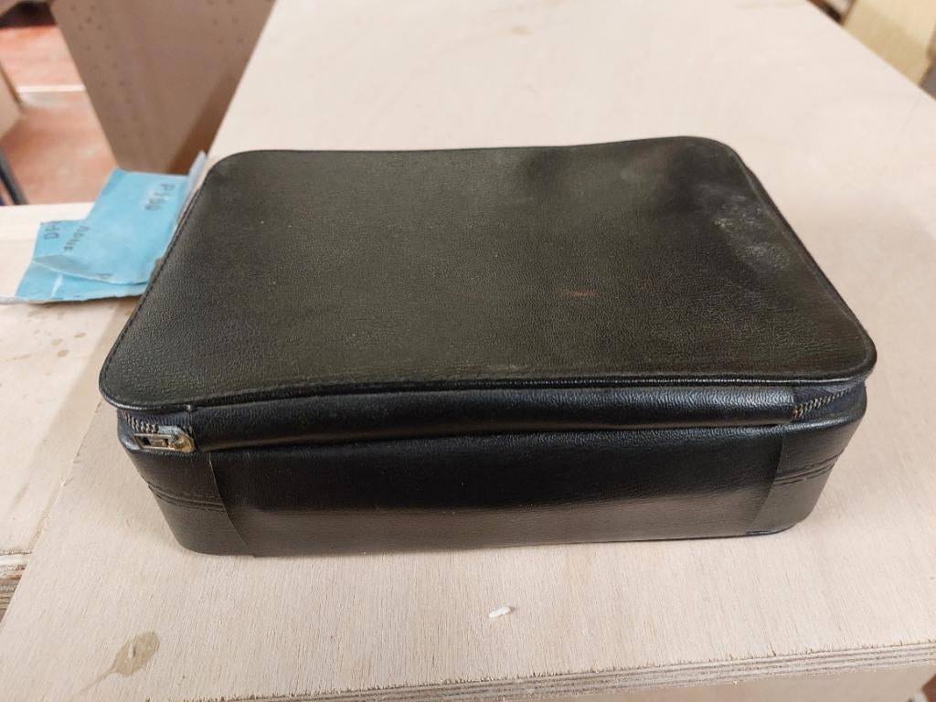 Trousse de toilette, Handtassen en Accessoires, Toilettassen, Ophalen, Gebruikt, Zwart, Heer