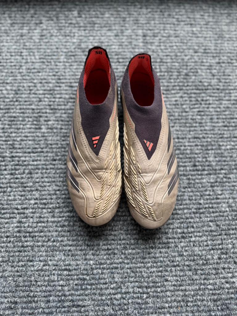 Adidas predator voetbalschoenen maat 40, Ophalen, Gebruikt, Schoenen