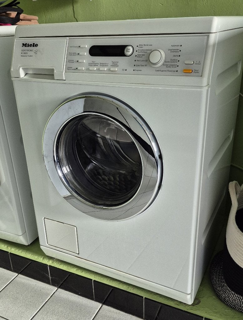 wasmachine Miele, 6 à 8 kg, 85 à 90 cm, Chargeur frontal, Enlèvement
