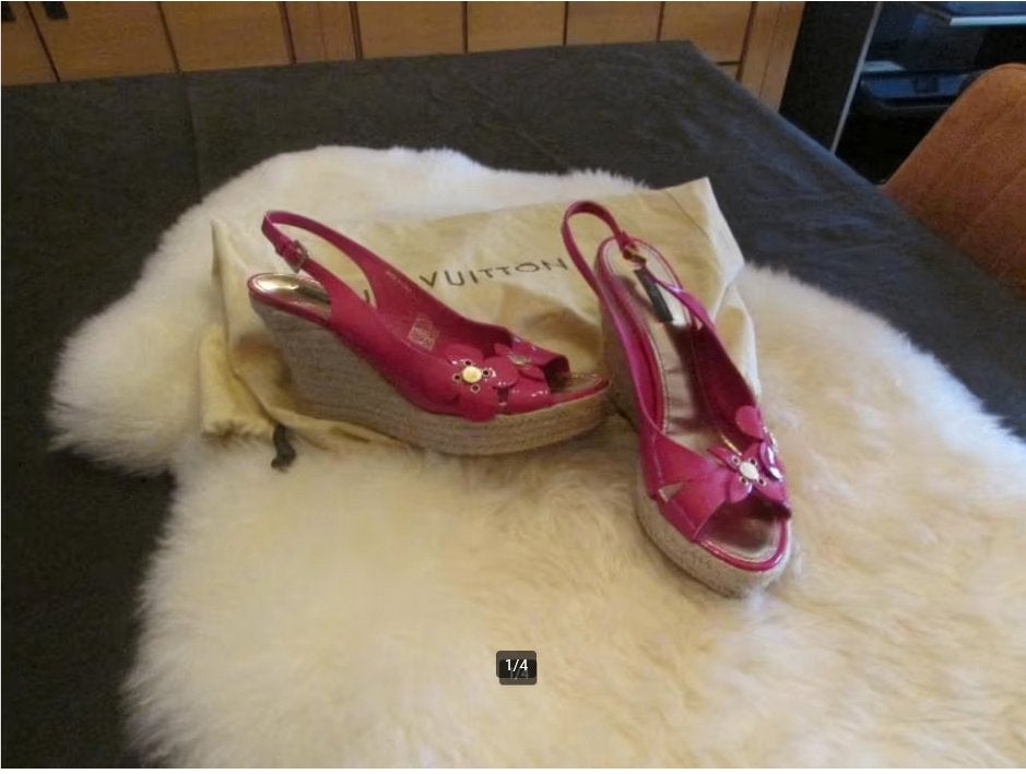dames schoenen Louis Vuitton 180 euro maat 40., Ophalen, Zo goed als nieuw, Roze, Louis vuitton