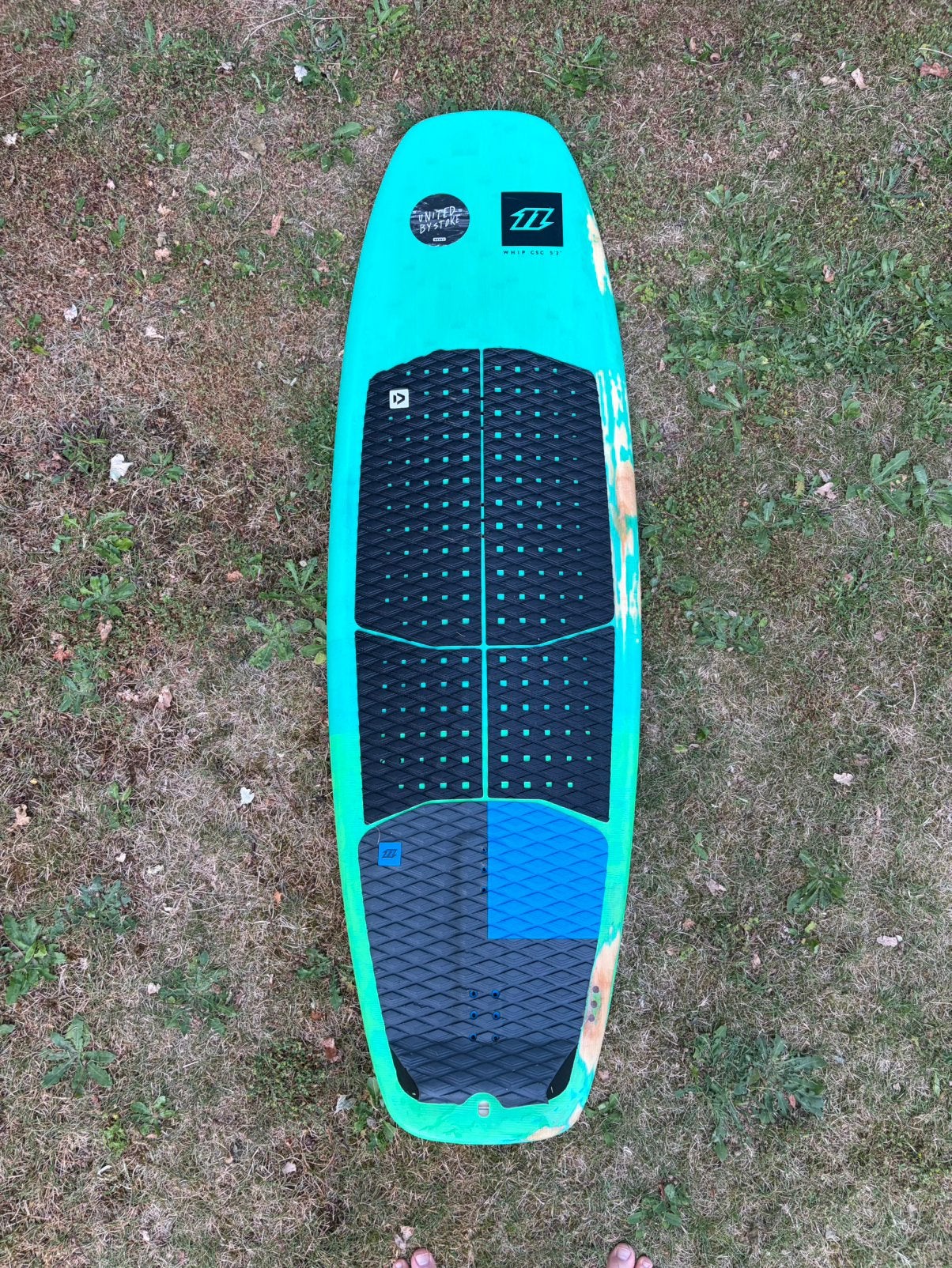 Duotone Whip 5'2 incl boardbag, Directionnel, Enlèvement, Comme neuf, Planche de kite