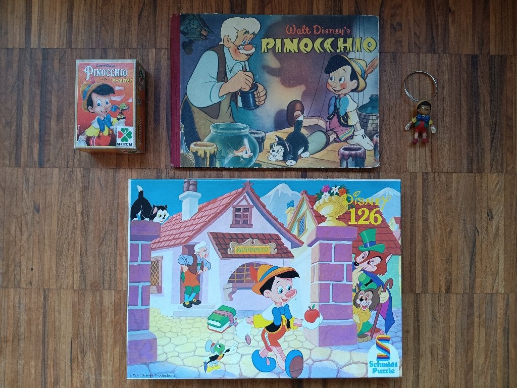 Nostalgische set Pinocchio, Collections, Enlèvement ou Envoi, Peter Pan ou Pinocchio, Comme neuf, Autres types
