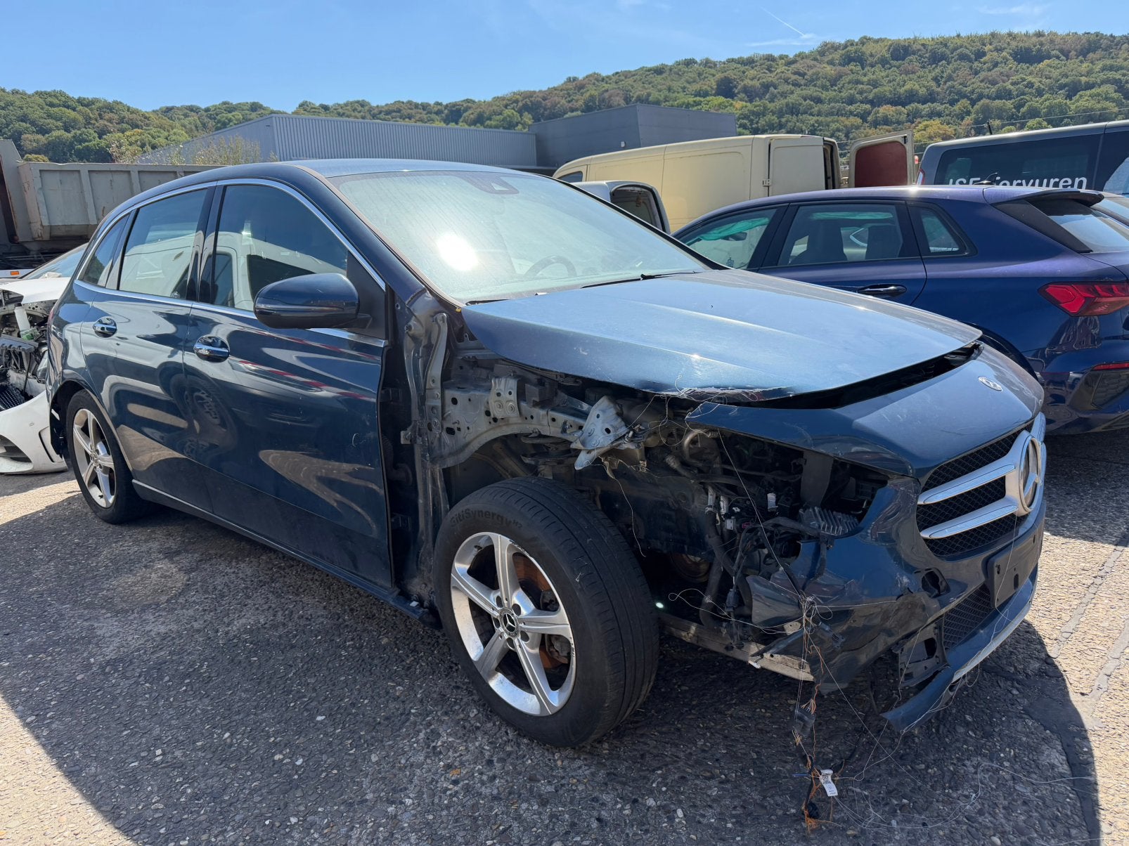 Mercedes B class 2019 Diesel, Auto diversen, Ongevalwagen, Ophalen of Verzenden, Diesel