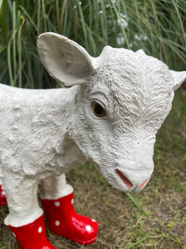 Bottes de chèvre rouges, cadeau de chambre de bébé 45 cm, Jardin & Terrasse, Enlèvement ou Envoi, Neuf, Synthétique, Animal