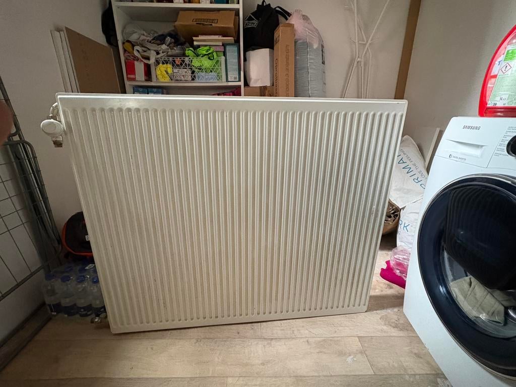 Radiator te koop goeie staat, Doe-het-zelf en Bouw, Ophalen of Verzenden, Zo goed als nieuw, Radiator