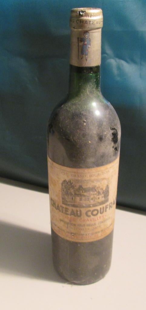 1x Château Coufran - Haut-Médoc - Cru Grand Bourgeois - 1975, Collections, Vins, Enlèvement ou Envoi, Pleine, Comme neuf, Vin rouge