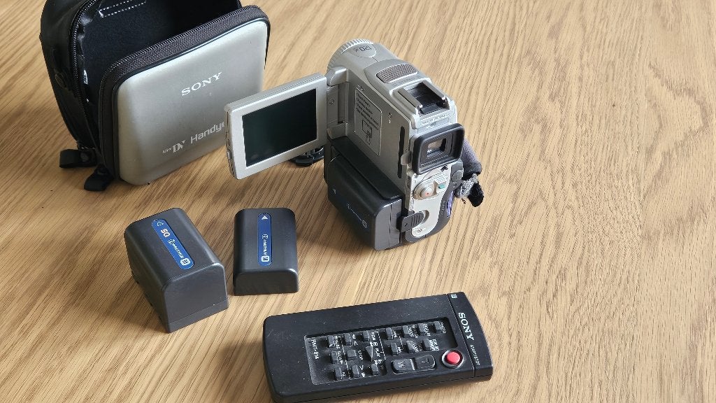 Caméra sony, TV, Hi-fi & Vidéo, Caméra, Enlèvement, Utilisé, 8 à 20x
