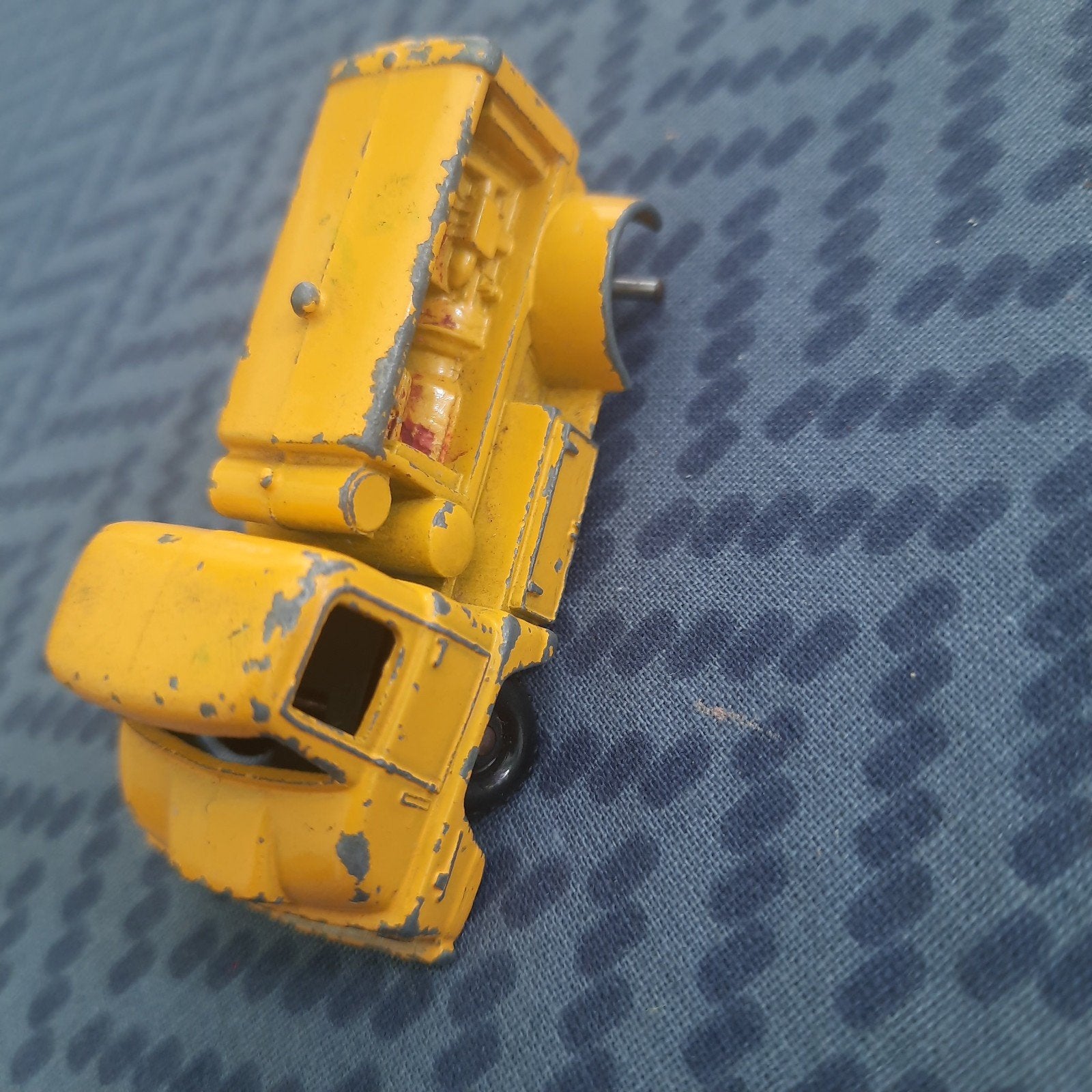 MATCHBOX UK N 28 *CAMION COMPRESSEUR THAMES TRADER* PROJET, Hobby & Loisirs créatifs, Voitures miniatures | 1:87, Utilisé, Bus ou Camion