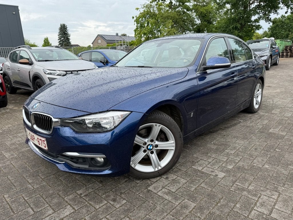 BMW 330E plug in hybride - benzine, Auto's, BMW, Euro 6, Blauw, Bedrijf, 5 deurs