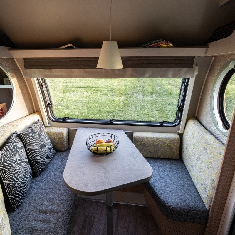 T@b 400 Metropolis 2024 - Prince Caravaning, Entreprise, 5 à 6 mètres, Roue de secours, Lit transversal