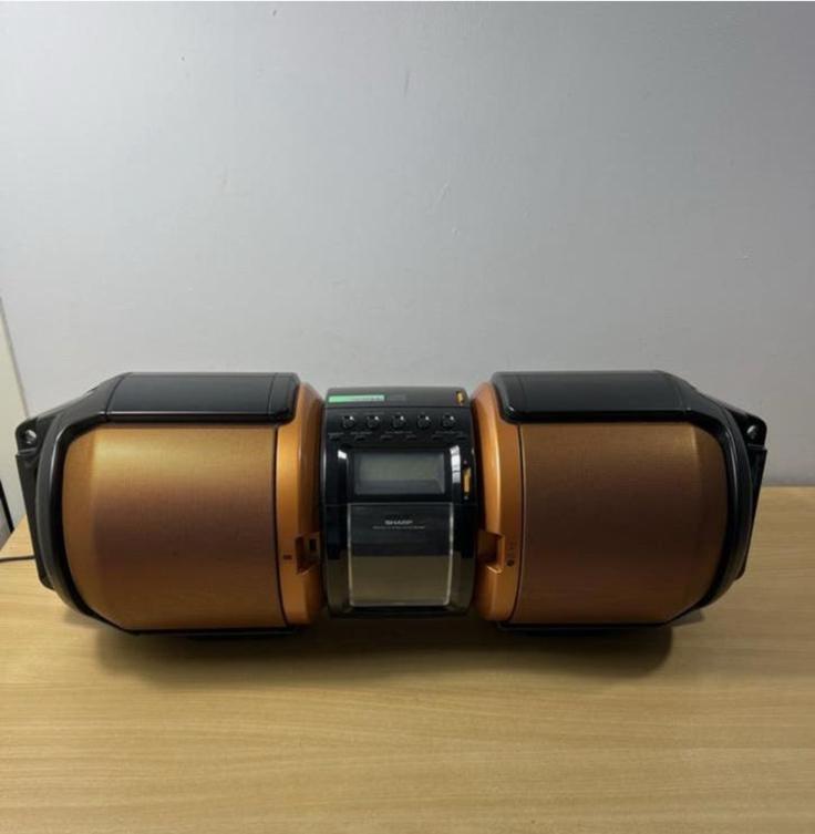 Radio boombox Sharp, Ophalen of Verzenden, Zo goed als nieuw