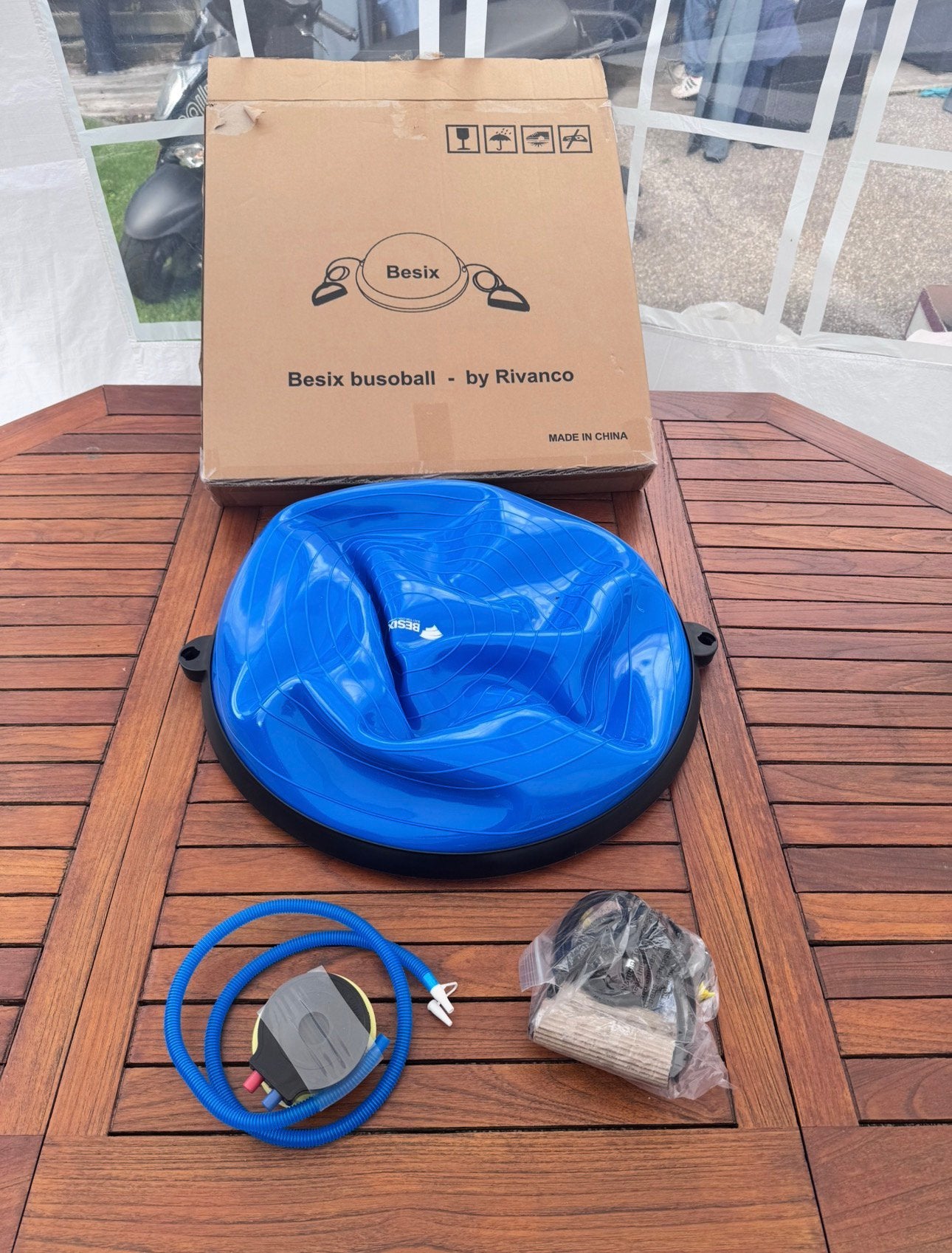 Besix Busoball / Bosu Balance Trainer Nieuw Compleet, Ophalen of Verzenden, Nieuw