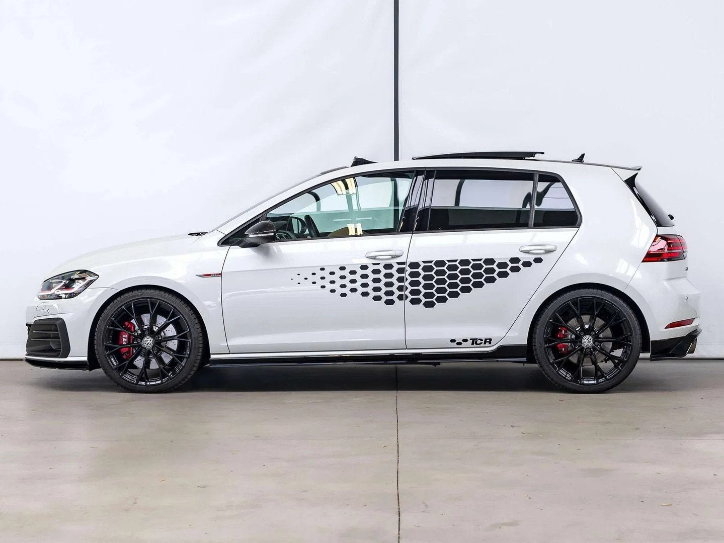 Volkswagen Golf GTI TCR|VOORKANT PPF BESCHERMD|AKRAPOVIC|PAN, Auto's, Automaat, Gebruikt, 4 cilinders, 1984 cc