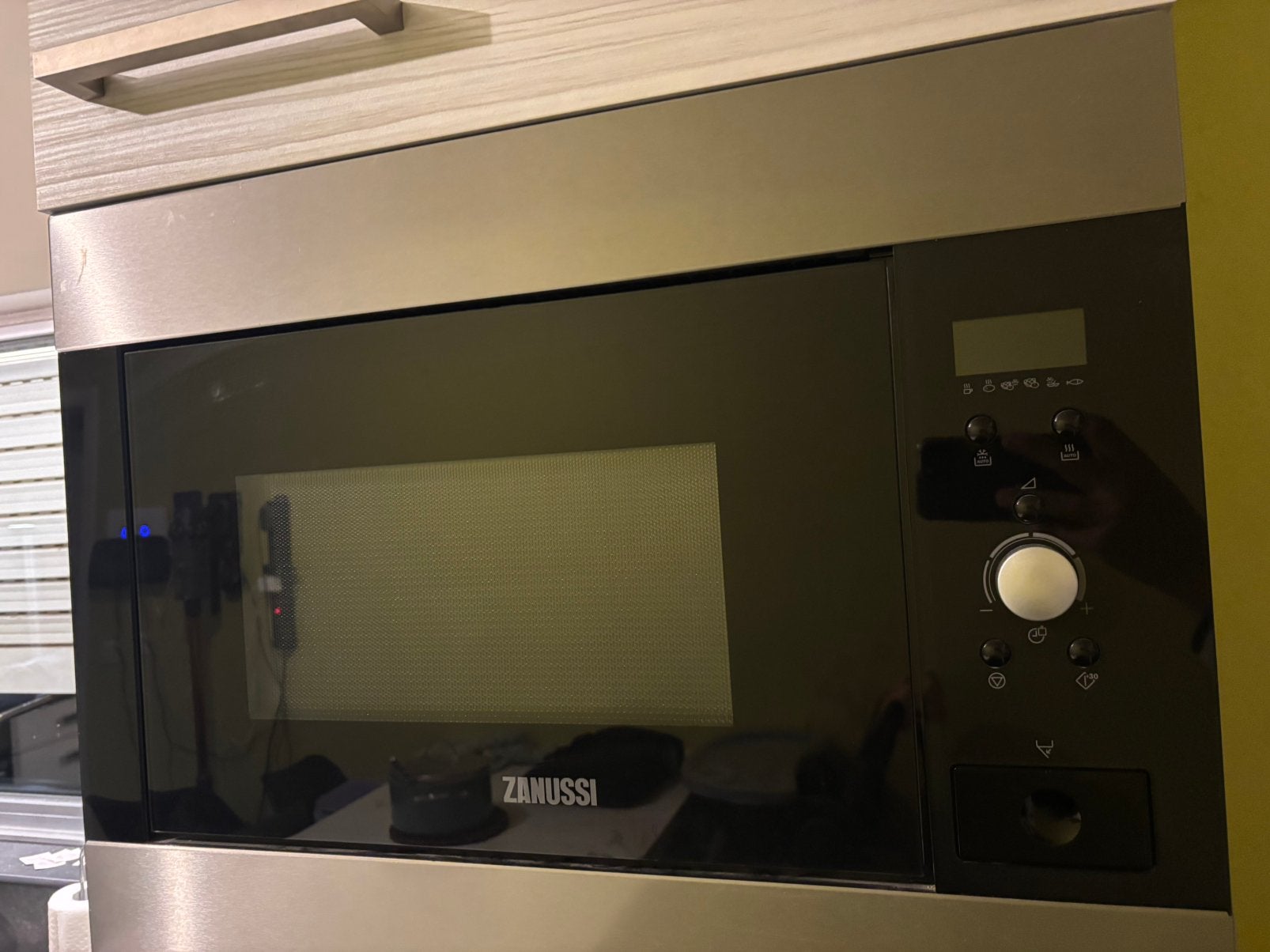 Microgolfoven Zanussi, Elektronische apparatuur, Ophalen, Gebruikt, Microgolfoven, Inbouw