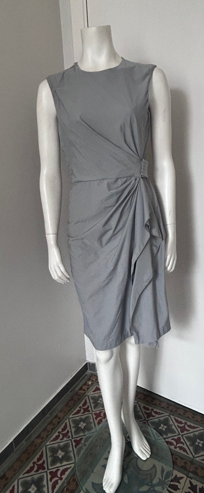 Diane von Furstenberg grijze jurk ss mouwen 4 of S, Kleding | Dames, Jurken, Zo goed als nieuw, Ophalen of Verzenden