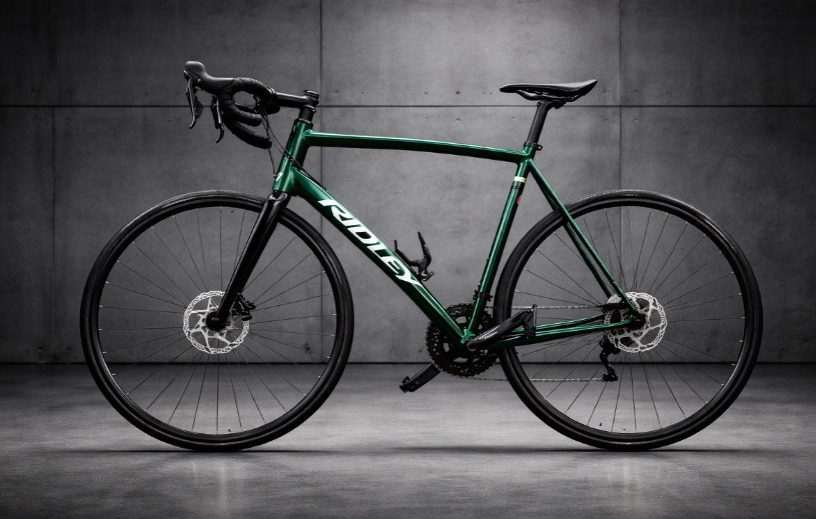 Koersfiets ridley, Fietsen en Brommers, Fietsen | Racefietsen, Ophalen of Verzenden, Zo goed als nieuw
