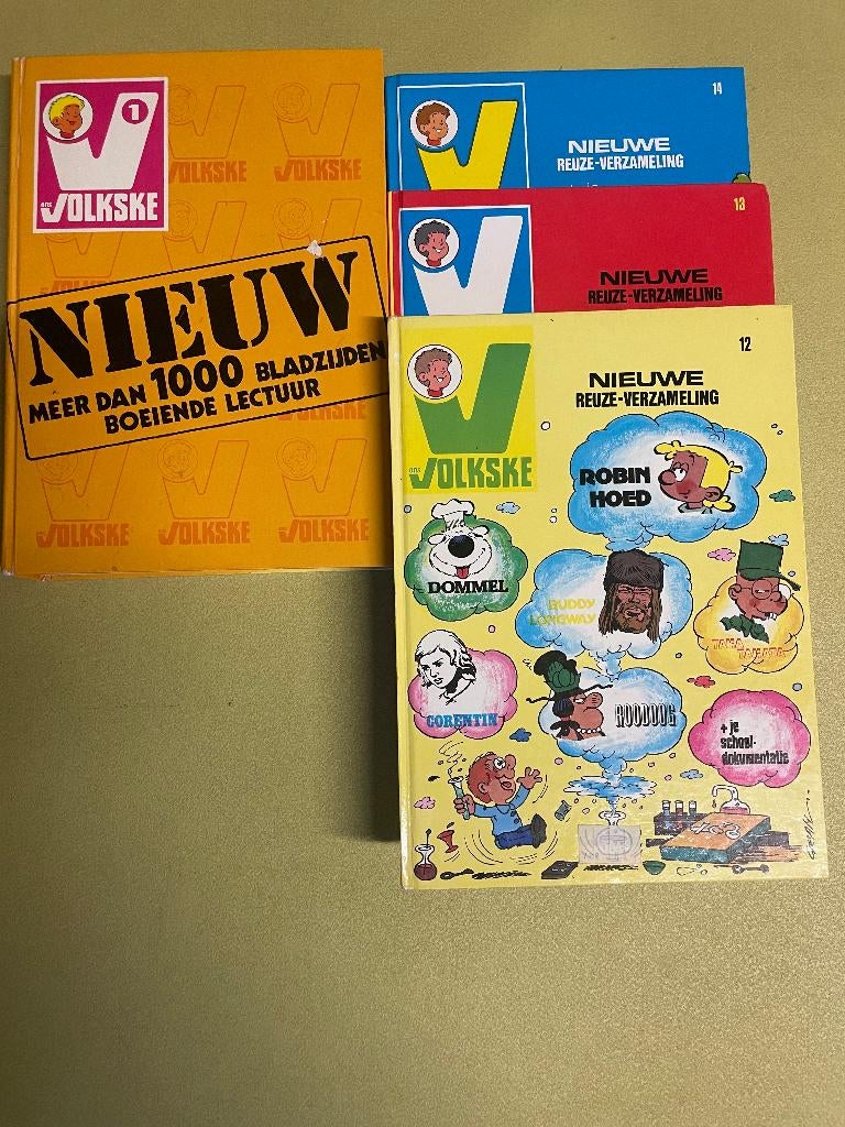 Lot strips Volkske en Kuifje, Meerdere stripboeken, Ophalen of Verzenden, Gelezen