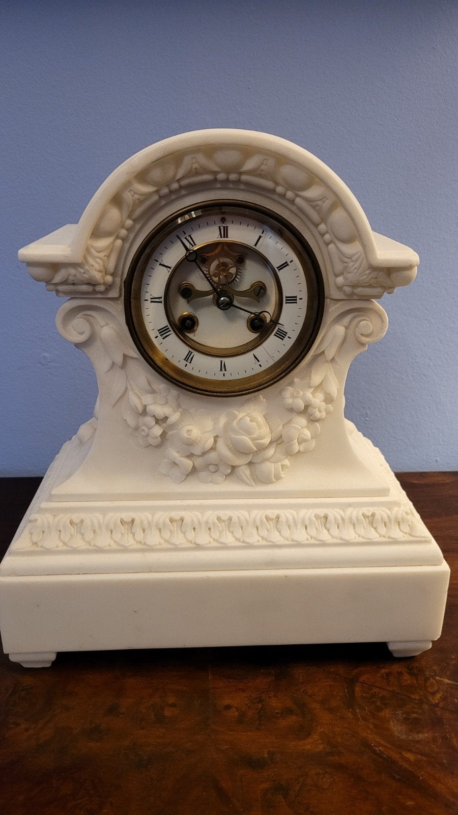 Horloge en marbre blanc du XIXe siècle de style Napoléon III, Antiquités & Art, Enlèvement