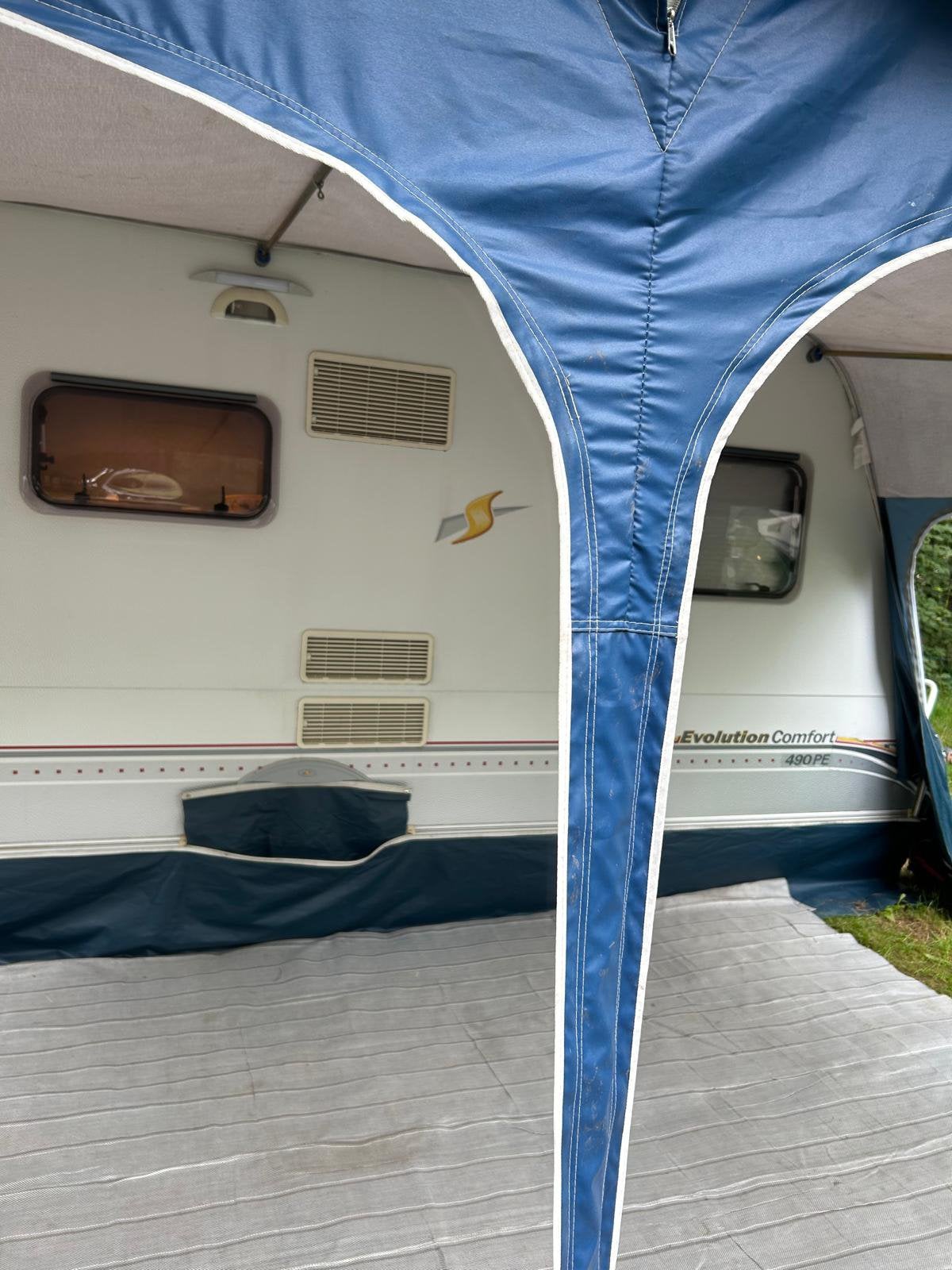 Sterckeman Caravan 6personen 490, Caravans en Kamperen, Caravans, Sterckeman, Ringverwarming, Treinzit, Particulier