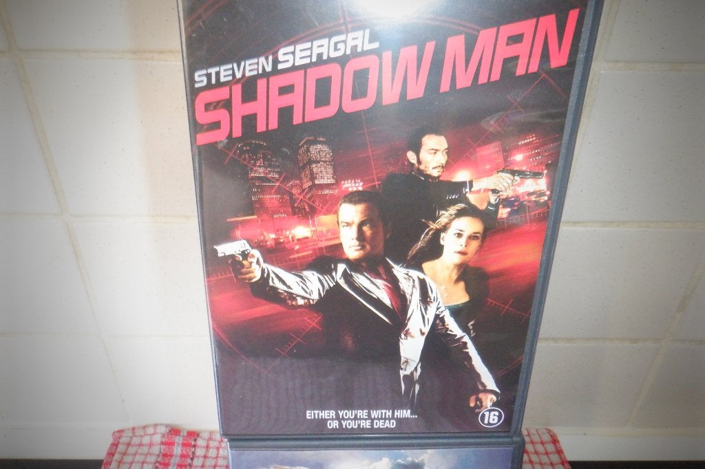 DVD Shadowman. (Steven Seagal), CD & DVD, Action, Comme neuf, À partir de 16 ans, Espagnol