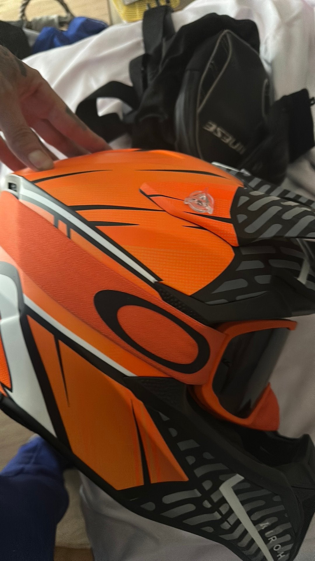 Airoh +oakley, Motoren, Kleding | Motorhelmen, Ophalen, L